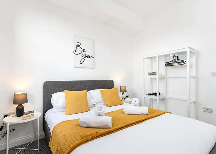 Apartament Large 1 Bed Flat-long Stays-by Matchstickstays Bristol